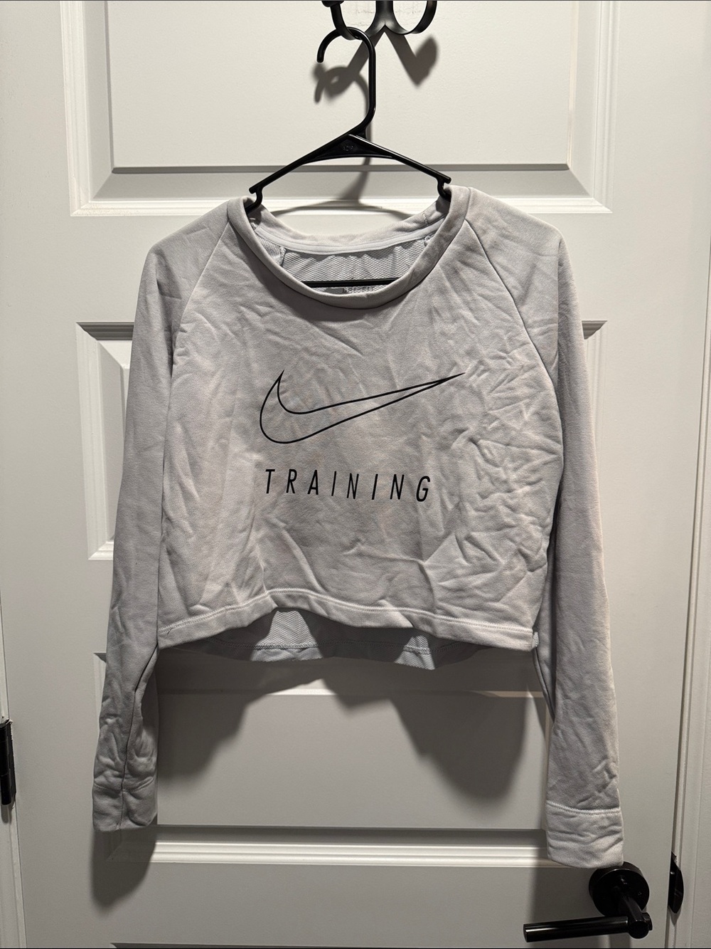 Nike Women’s Light Gray Cropped Training Sweatshirt